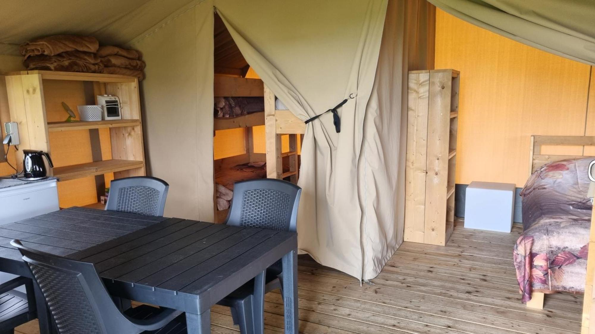 Boerderijcamping De Hinde Dronten Zimmer foto